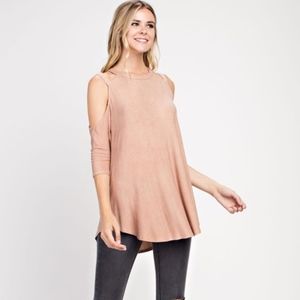 Women's cold-shoulder top